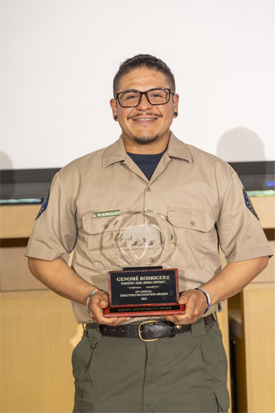 Genom&eacute; Rodriguez &ndash; Sierra District
